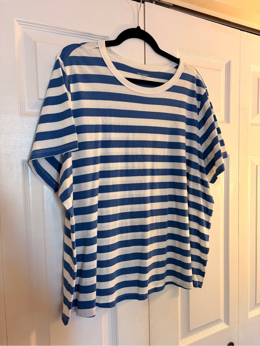 Old Navy Striped Blue & White Women Tee